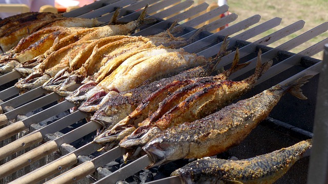 Steckerlfisch 食物 熏鱼 - 上的免费照片