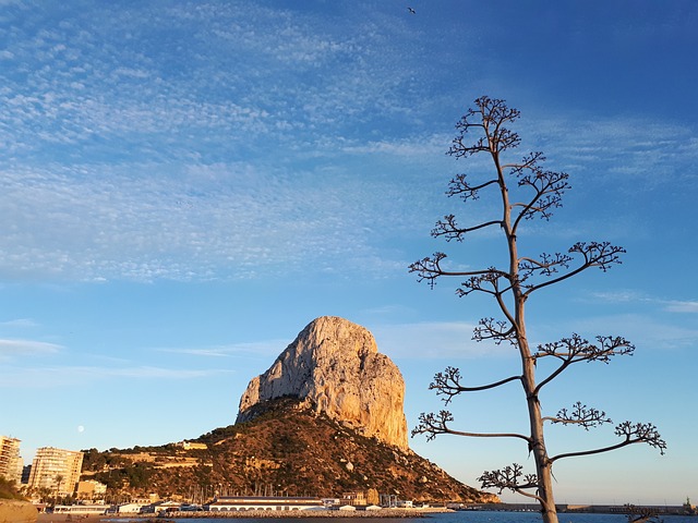 岩石 依法奇 Calpe - 上的免费照片