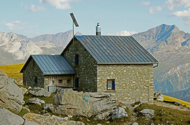 山间小屋 格劳宾登州 登山 - 上的免费照片