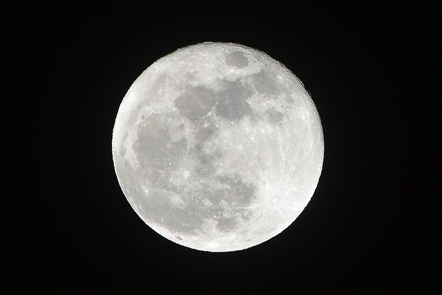 Luna 天文学 月球 - 上的免费照片