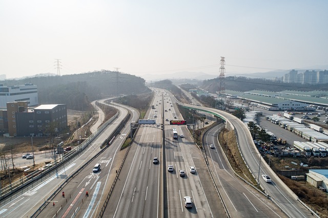 路 运输 城市 - 上的免费照片