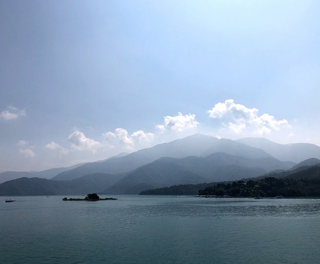 山 水域 景觀 - 上的免费照片