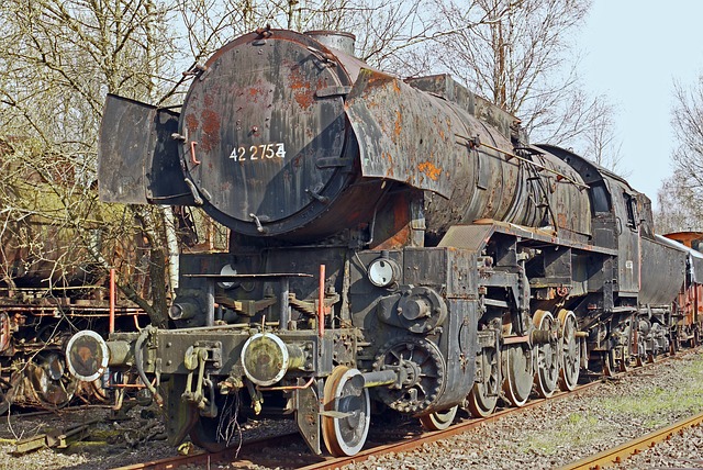 蒸汽机车 Schrottlok Br42 - 上的免费照片
