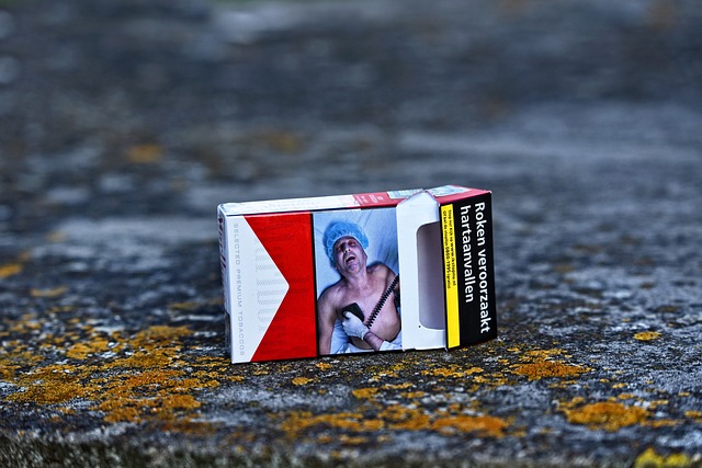 香烟 烟草 抽烟 - 上的免费照片