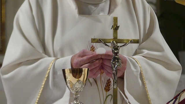 牧师 米塞 天主教 - 上的免费照片