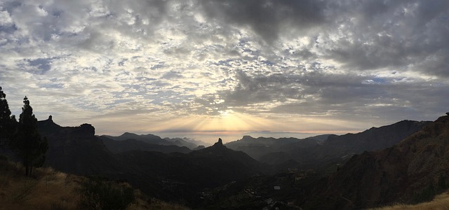 Roque Bentayga 大加那利岛 山 - 上的免费照片