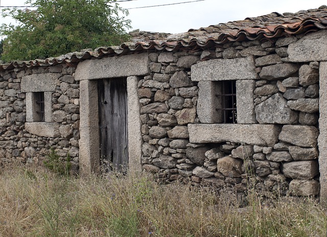 房子里的石头 建筑学 农村房子 - 上的免费照片