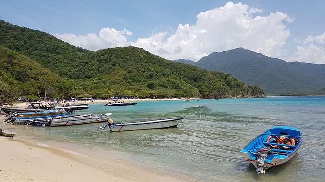 泰罗纳公园 风景 海滩 - 上的免费照片