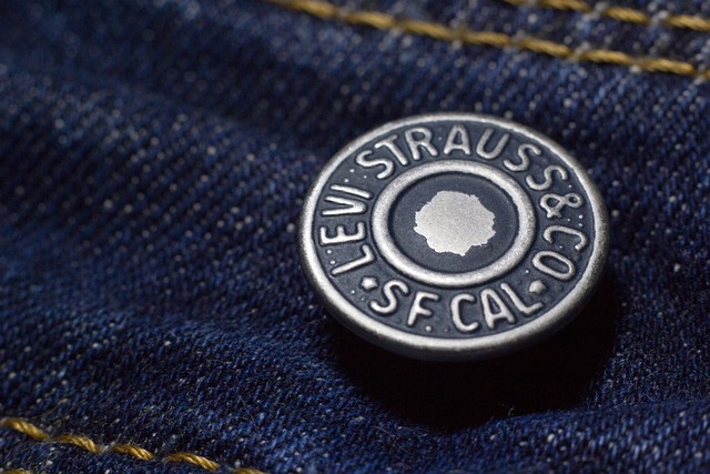 李维斯 Levi Strauss 牛仔裤 - 上的免费照片