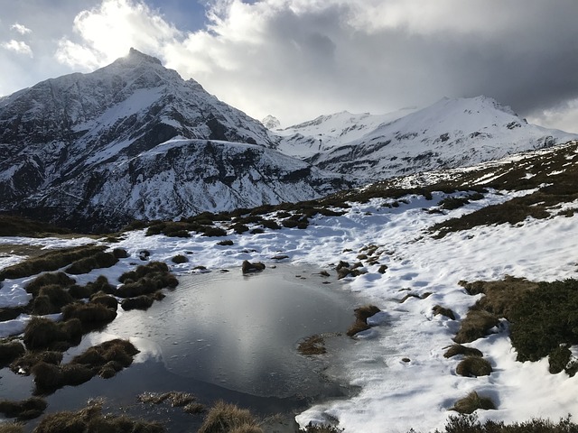Piz，而且位于贝韦林峰和维亚玛拉 阿尔卑斯山的路线 阿尔卑斯山 - 上的免费照片