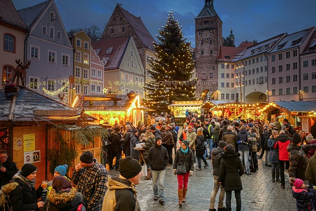 圣诞市场 莱赫河畔兰茨贝格 历史中心 - 上的免费照片