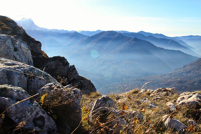 山 多雾路段 旅行 - 上的免费照片