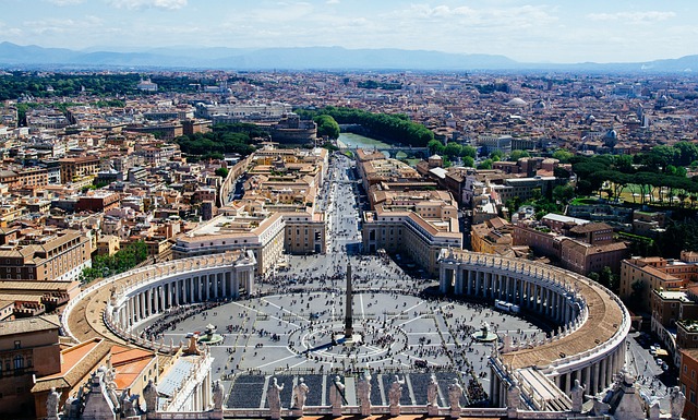 Vatican Overlooking St Peter&#39;S - 上的免费照片