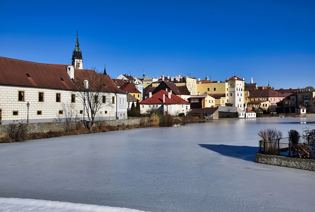 Jind?ich?v Hradec 池塘 城堡 - 上的免费照片