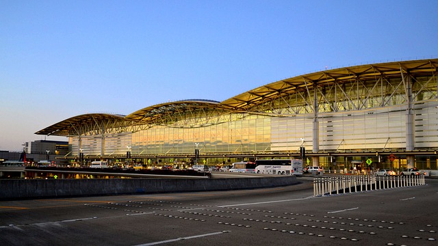 建筑物 飞机场 旧金山国际 - 上的免费照片