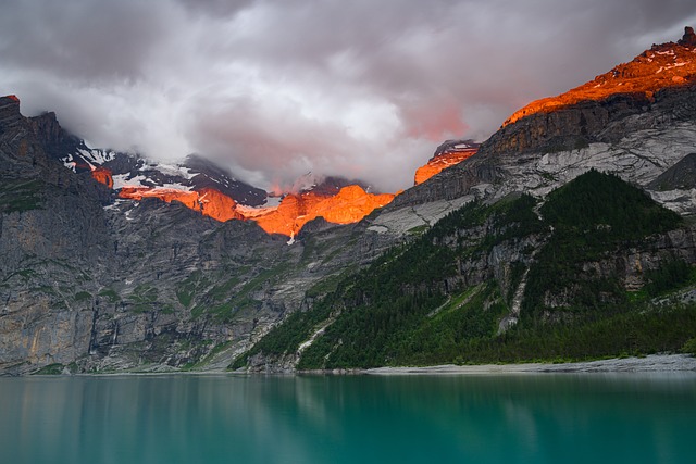 厄希宁湖 高山湖泊 瑞士 - 上的免费照片