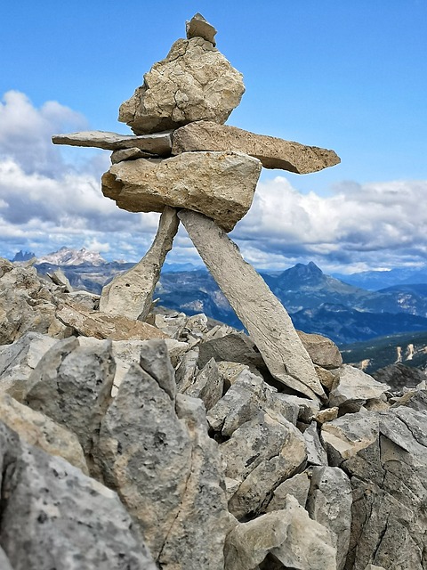 白云岩 Stonestacking 石头 - 上的免费照片