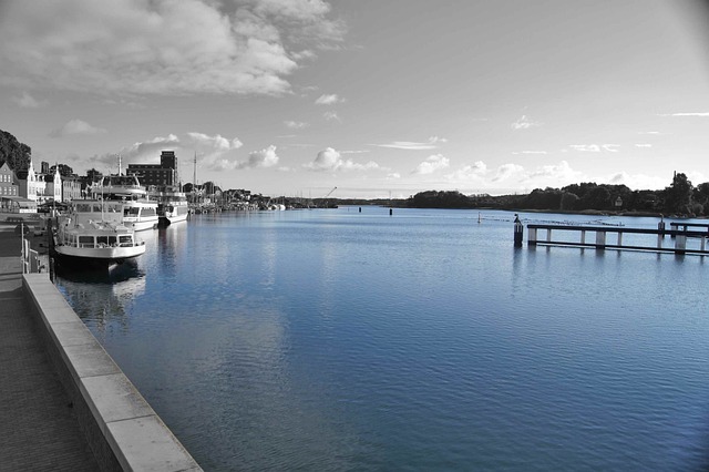 卡佩尔恩 水 港口 - 上的免费照片