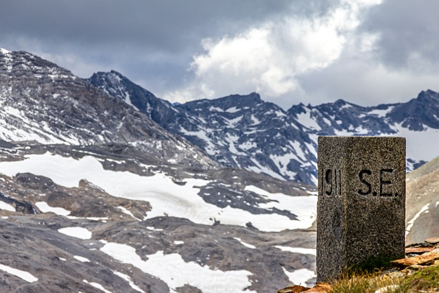 Stelvio 枷锁 山 阿尔卑斯山 - 上的免费照片