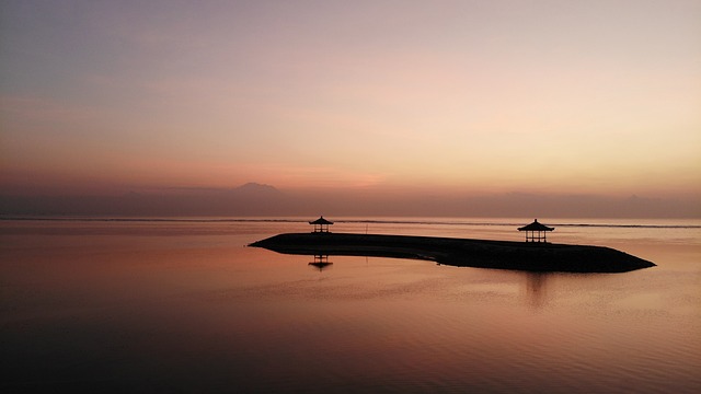 日出 巴厘岛 海滩 - 上的免费照片