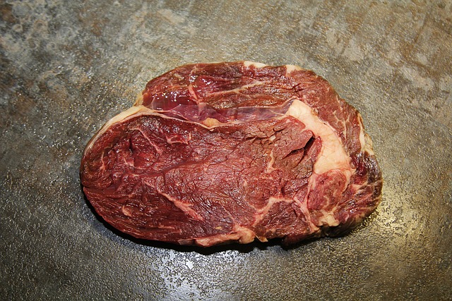 肋眼 Dryaged 牛扒 - 上的免费照片