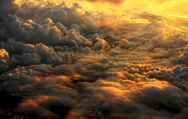 云 这架飞机 太阳 - 上的免费照片
