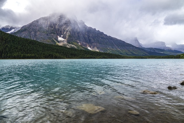 湖 山 落基山脉 - 上的免费照片