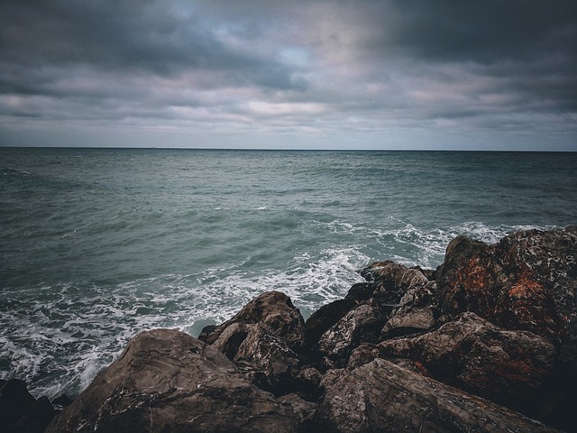 海 海滩 岩石 - 上的免费照片