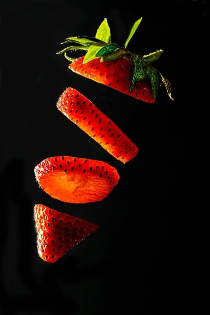 埃尔德比尔 Geschnittene Erdbeere 草莓 - 上的免费照片