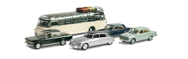 模型车 规模 1-43 微型 巴士模型 Isobloc 648 - 上的免费照片
