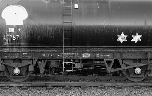 黑色火车 · 免费素材图片