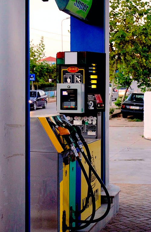 银黄色燃油泵 · 免费素材图片