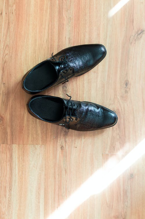 双男式黑色皮正装鞋 · 免费素材图片