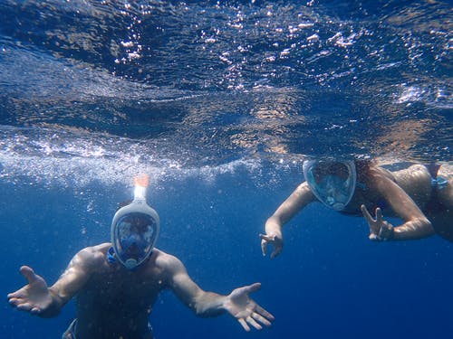 有关享受, 人们在水下游泳, 假日的免费素材图片