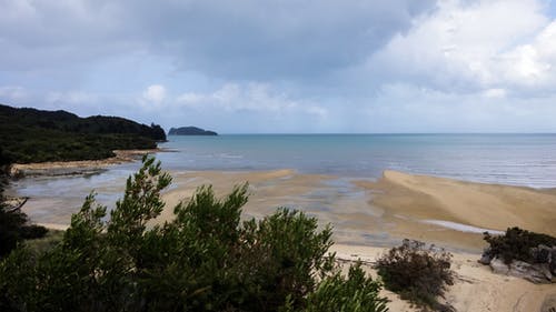 海滩风景 · 免费素材图片