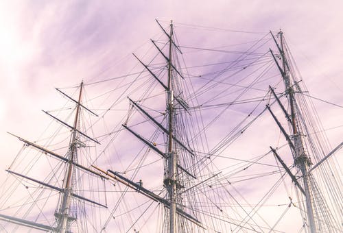 多云的天空下的帆船帆船照片 · 免费素材图片