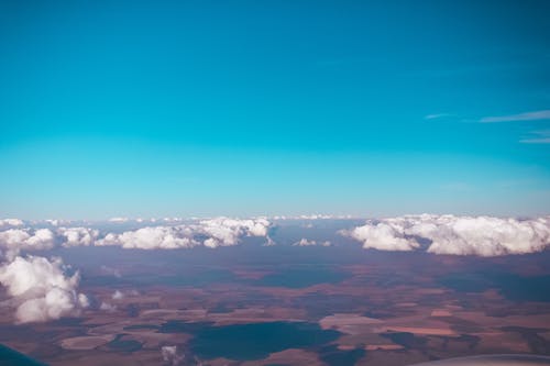 天空鸟瞰图 · 免费素材图片