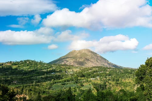 的照片山 · 免费素材图片