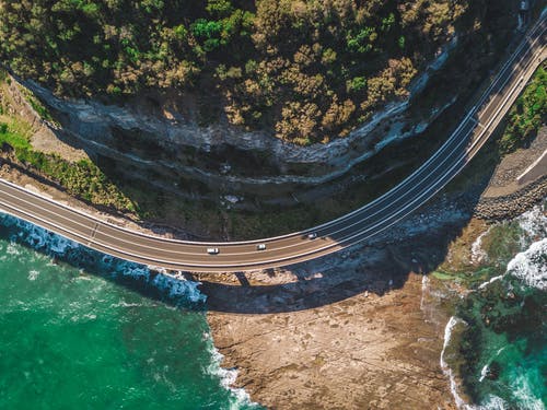 柏油路的顶视图 · 免费素材图片