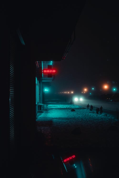 寒冷的夜晚 · 免费素材图片