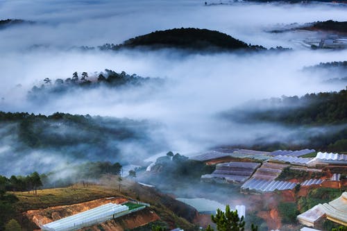 雾山风光 · 免费素材图片