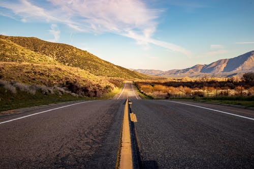 宽阔的道路 · 免费素材图片