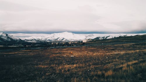 雪草山附近草的照片 · 免费素材图片