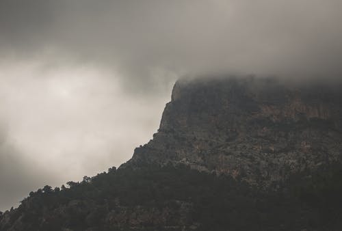 雾山风光 · 免费素材图片