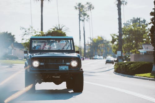 道路上的车辆 · 免费素材图片