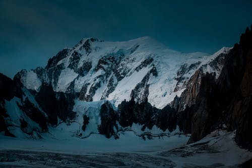 雪山 · 免费素材图片