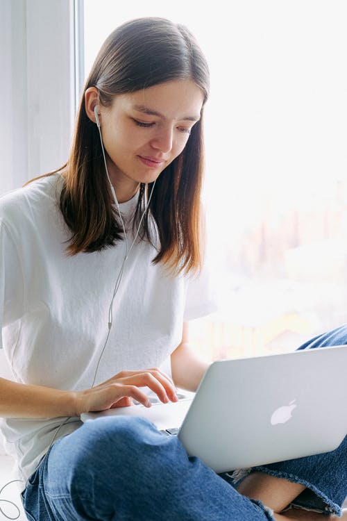 有关MacBook, 互联网, 休闲的免费素材图片