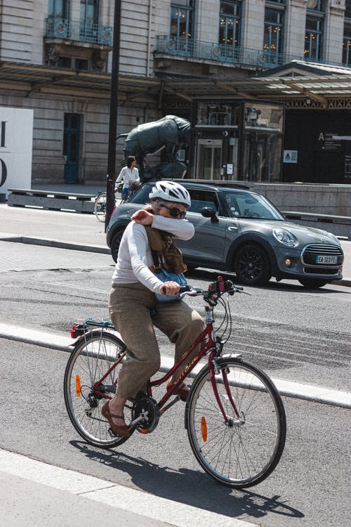 有关人行道, 匿名, 单车骑士的免费素材图片