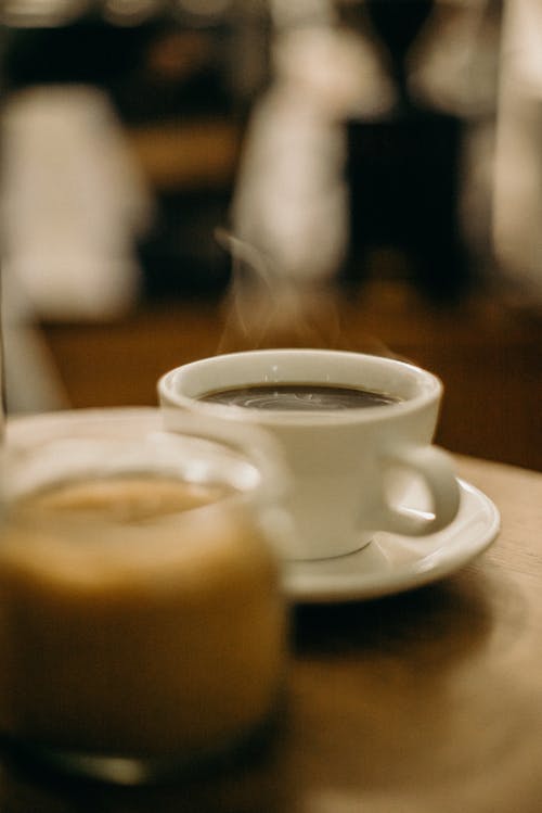 有关一杯咖啡, 休闲时光, 卡布奇诺的免费素材图片