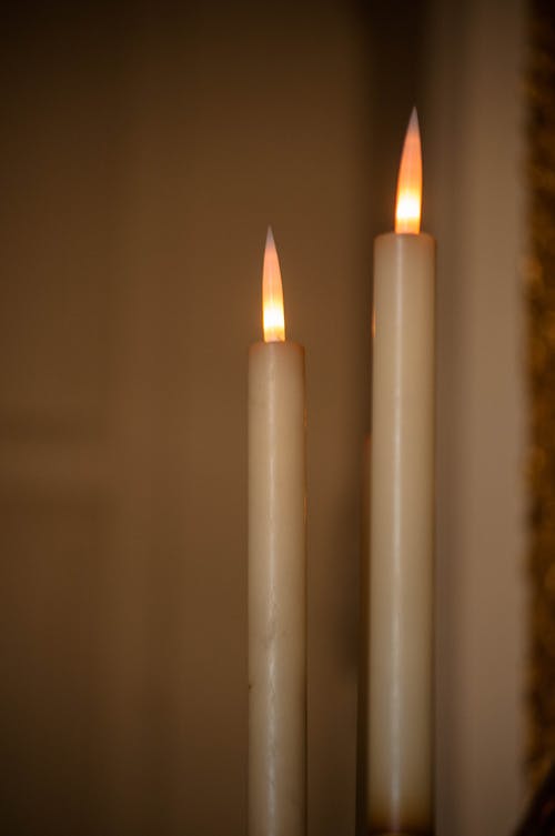 有关景深, 模糊的背景, 点燃的蜡烛的免费素材图片